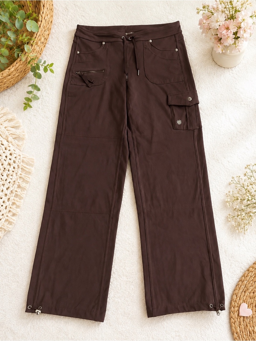 Athleta Bettona Boyfriend Cargo Pants in a deep brown color, Size S